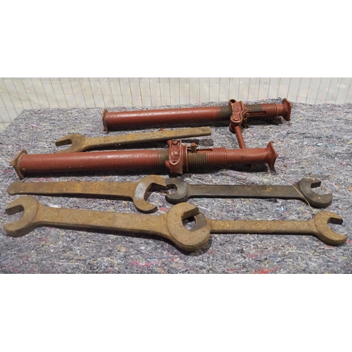 446 - Acrow props and vintage spanners