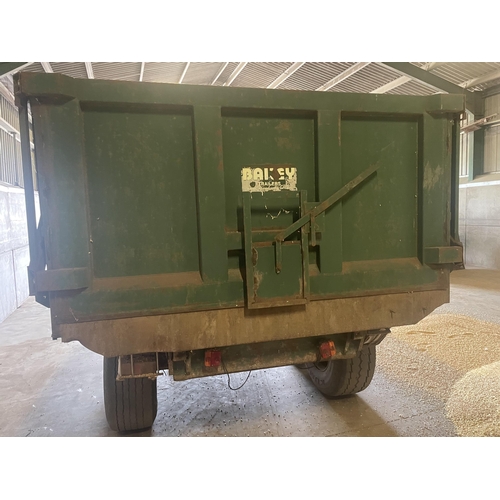 118 - Bailey 12 ton tandem axle root and grain trailer, hydraulic tail gate