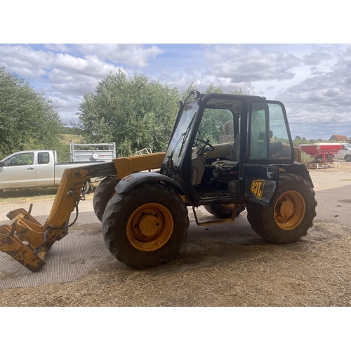 120 - 2001 JCB 526S Farm Special loadall, recently serviced, 9185 hours, pallet forks. Reg X874 DAC. V5, k... 