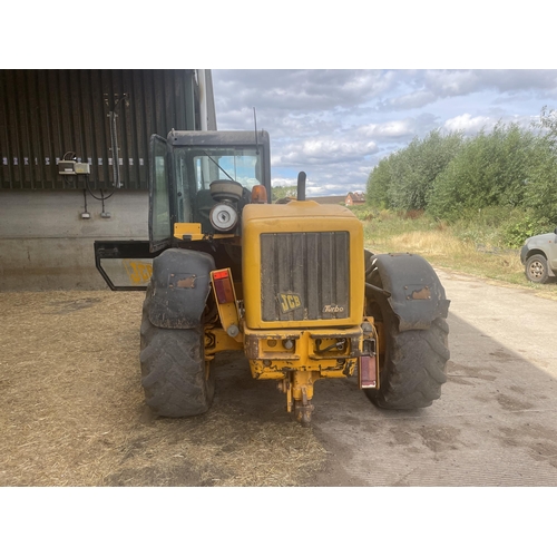 120 - 2001 JCB 526S Farm Special loadall, recently serviced, 9185 hours, pallet forks. Reg X874 DAC. V5, k... 