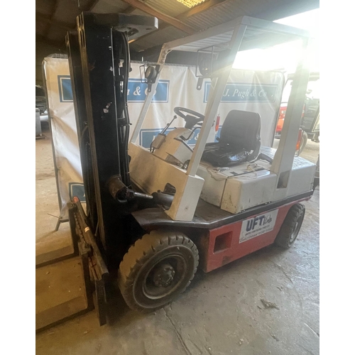 100 - Nissan EH02 A25 diesel forklift, sn 002315