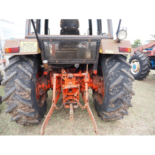 413 - David Brown 1290 Tractor. c/w Loader. Runs. 2785 hours recorded. Reg KDE 629X