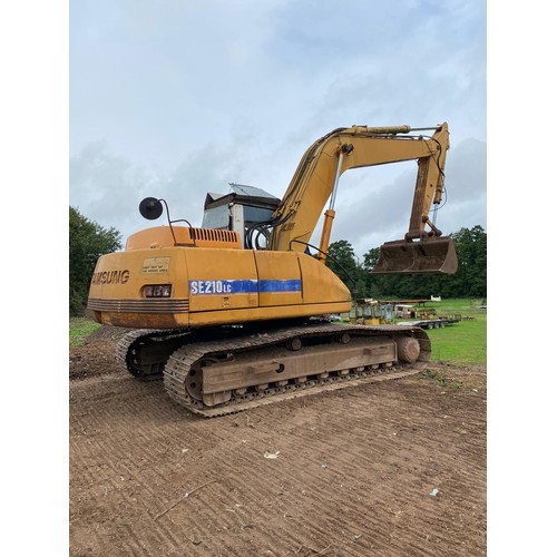 124 - Samsung SE210 360 excavator. SN- FAY1732. c/w spares bucket. Runs. Key