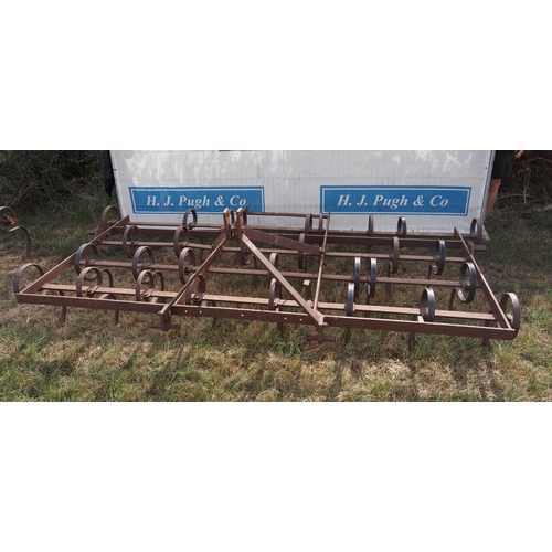 163 - Twose 8ft spring tine cultivator