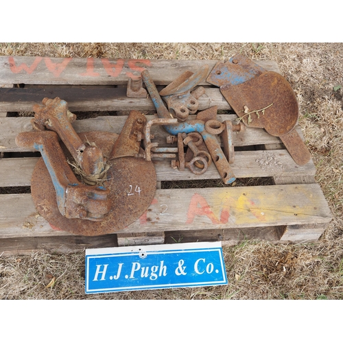 24 - Plough parts
