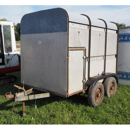 1971 - Ifor Williams stock trailer 8ft