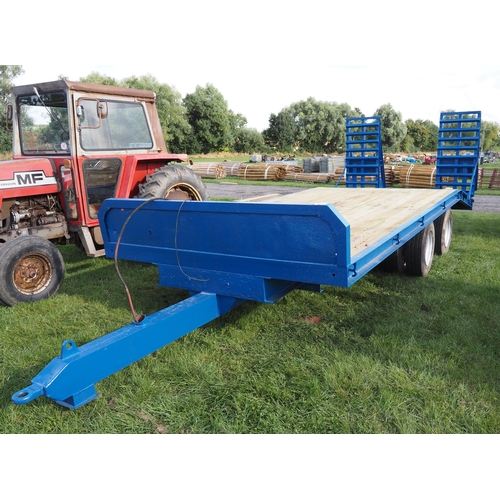 1981 - Tandem axle heavy plant trailer, beaver tail and ramps. 20ft