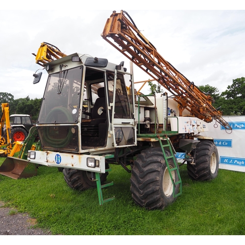 2034 - Housham Knight sprayer. 7297 hours recorded. Reg. M808 DVL