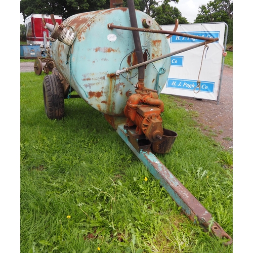 2078 - Slurry tanker