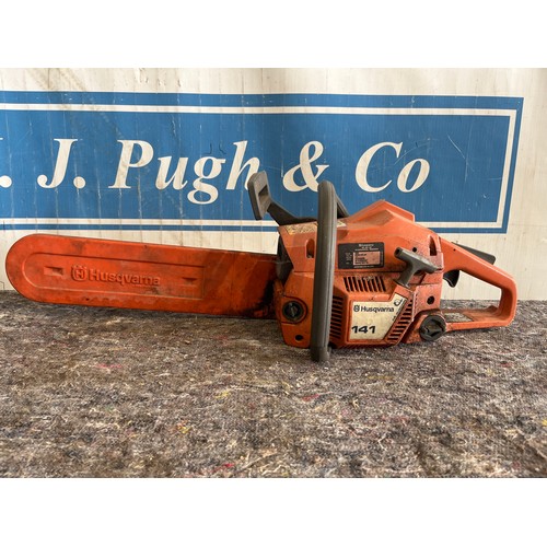 1282 - Husqvarna 141 chainsaw