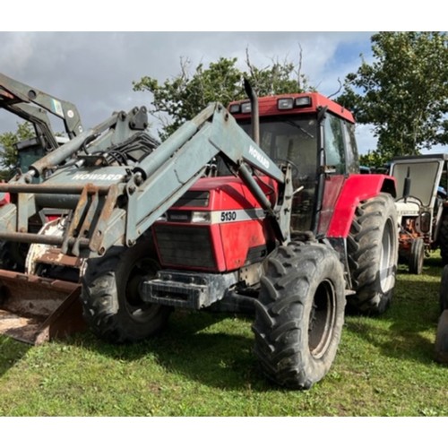 442 - Case International 5130 tractor. Runs. c/w Howard loader. Reg L262 UWP. V5 Applied for