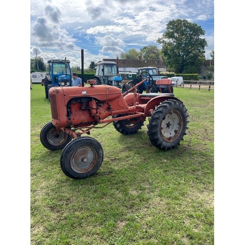 439 - Allis Chalmers model B tractor. Runs