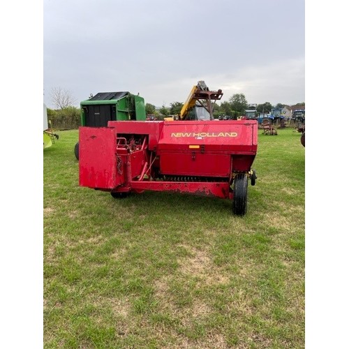 188A - New Holland 376 Baler. Used this season