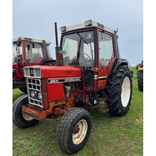 446 - International 685XL tractor. Runs. Reg DJO 96Y. V5