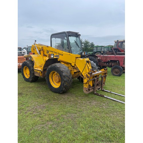 434 - JCB 525-58 Farm Special loader. 7981 hours recorded. Runs.  Reg J422 TAJ. V5