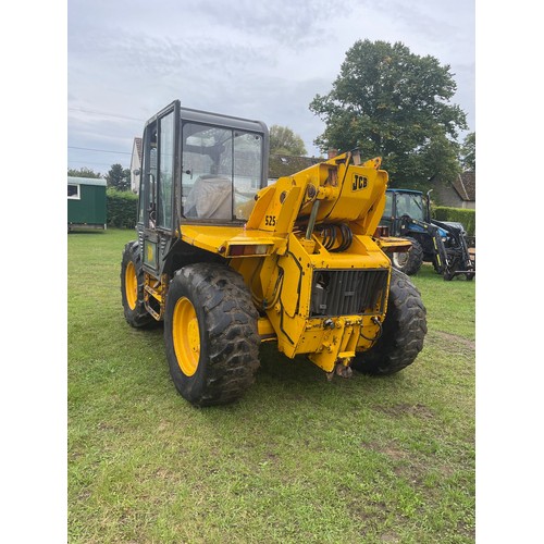 434 - JCB 525-58 Farm Special loader. 7981 hours recorded. Runs.  Reg J422 TAJ. V5