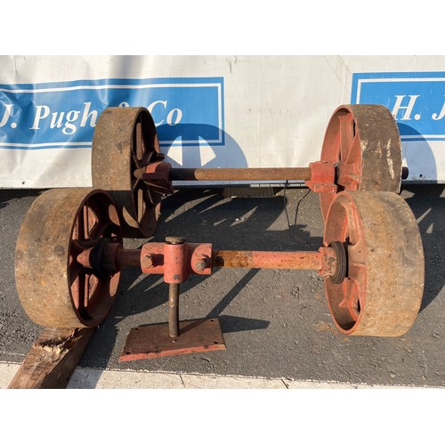 935 - Shepherds hut wheels and axles