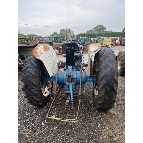 407A - Ford 4000 Pre Force tractor. Runs.