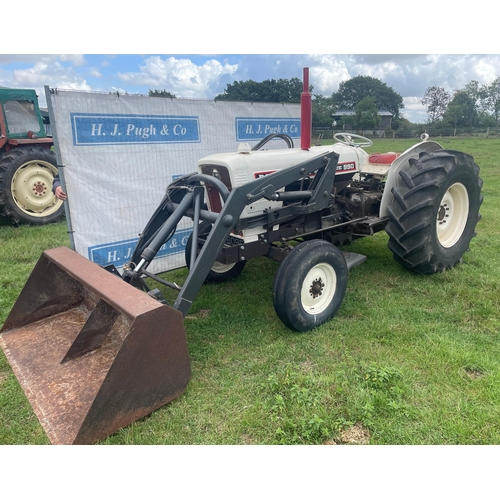 121 - David Brown selectamatic 990 tractor. Runs & drives, showing 5912 hours, engine was overhauled 10 ye... 