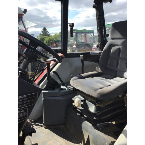 441 - Case 4230 tractor with loader. Runs. Reg P715 ADV. V5