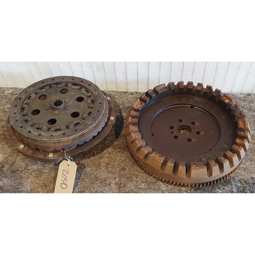 947 - Ferguson 35 4 cylinder clutch and fly wheel