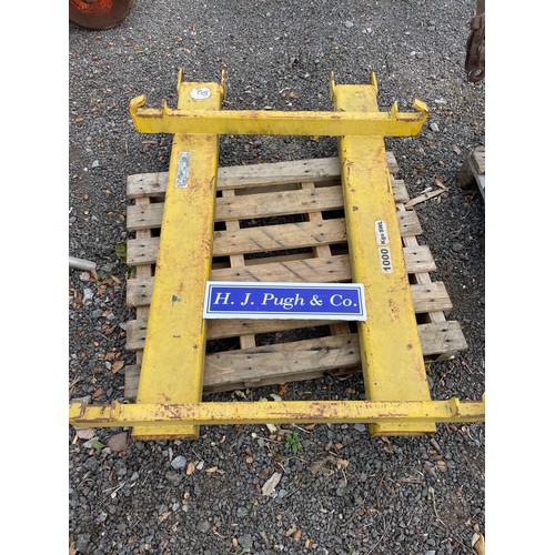 930 - Bulk bag lifter for pallet forks