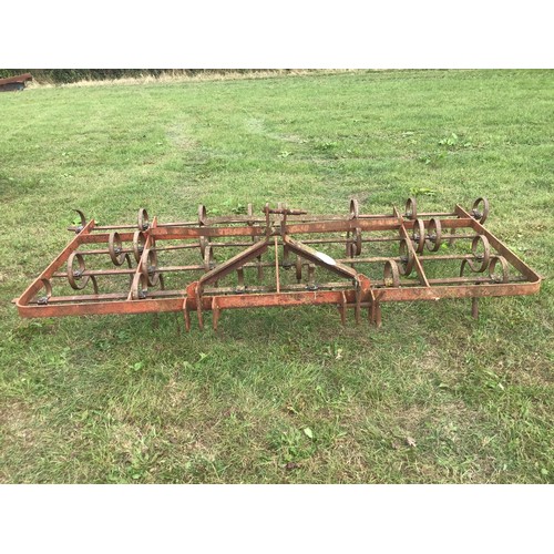 106A - Springtine cultivator