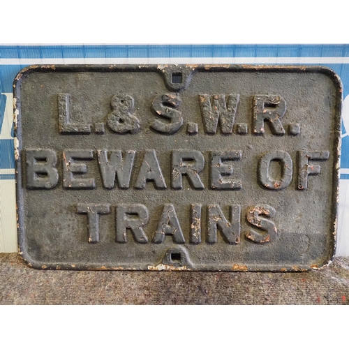 44 - Cast iron sign - London & Southwest Railway 16½