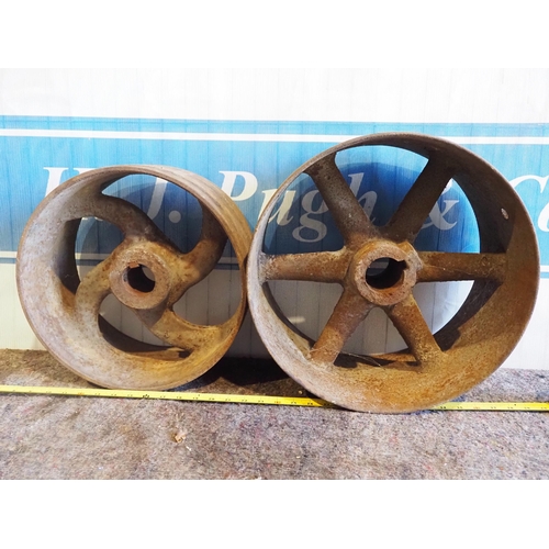 96 - Stationary engine belt pulley wheels 14