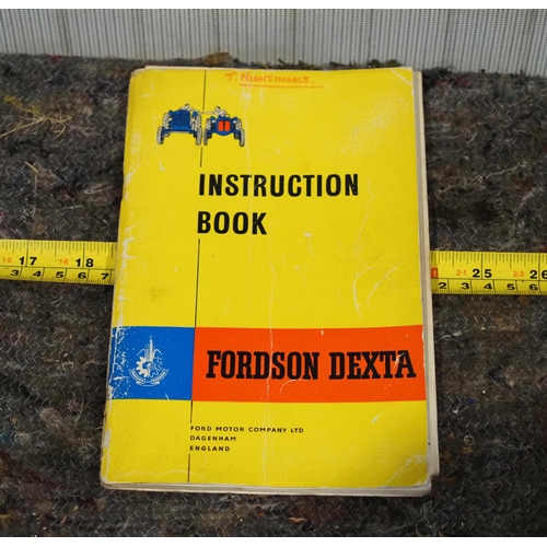 199 - Fordson Dexta instruction book