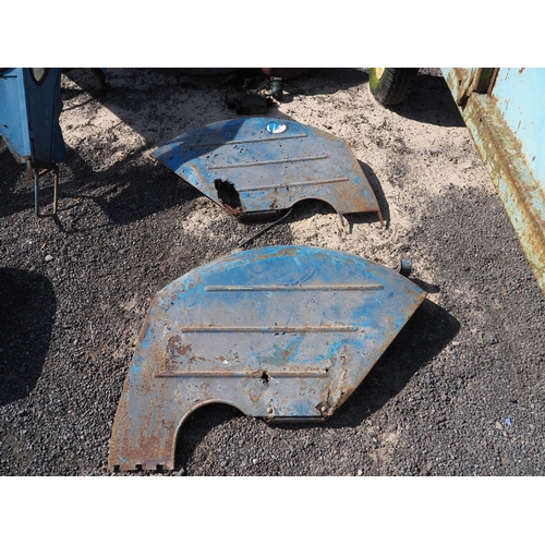 991 - Fordson Major ENFO mudguards