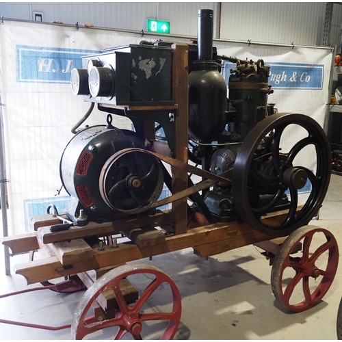 750 - Petter S Type 15HP oil engine. No. 211648. Fitted to Lancashire Dynamo generator unit. No. 55512