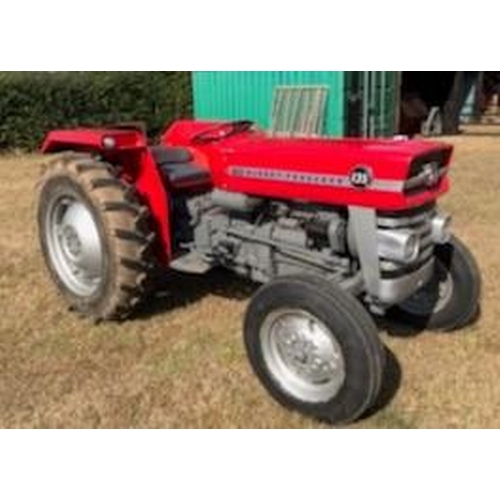 831 - Massey Ferguson 135 tractor. Runs & drives. SN 135-478304. Reg YDU 962S. Key in office