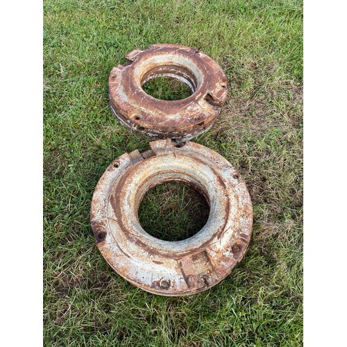 939 - 6- Ford rear wheel weights