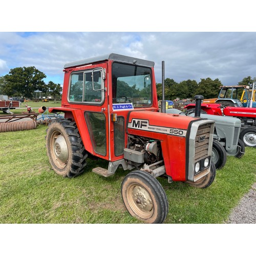 832 - Massey Ferguson 550 tractor, showing 5721 hours. Reg. Q260 FDG. V5