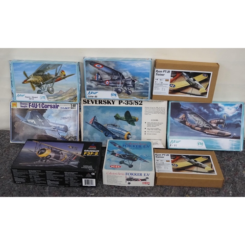 130 - 9 - Assorted model aircraft kits