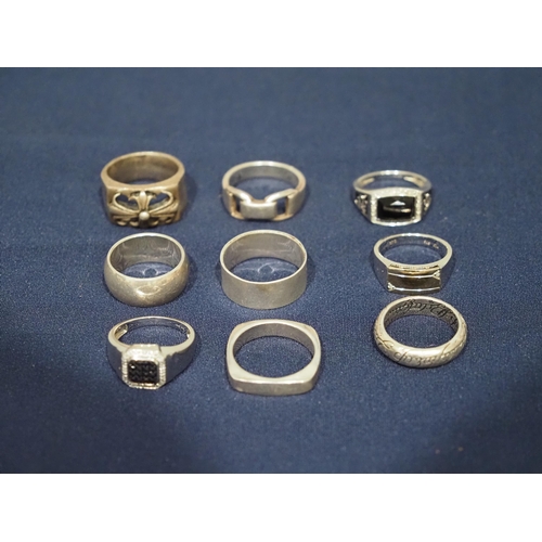 208 - Assorted silver rings approx. 75g