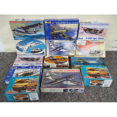 87 - 13 - Revell model aircraft and car kits
