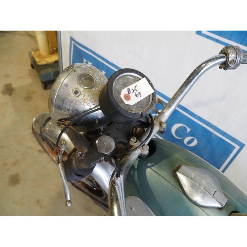 813 - BSA B25 motorcycle. 1969. Frame No. B25513915. C/w Nova docs
