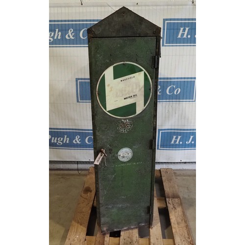 510 - Wakefield Castrol oil cabinet