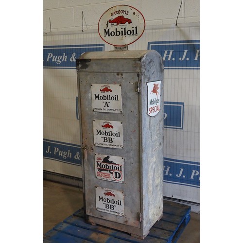 511 - Gargoyle Mobiloil cabinet with 7 enamel signs