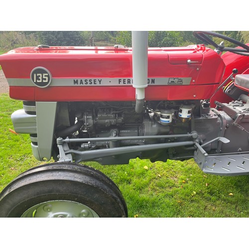 817 - Massey Ferguson 135 tractor 1966. Complete mechanical rebuild, resprayed. SN 43376