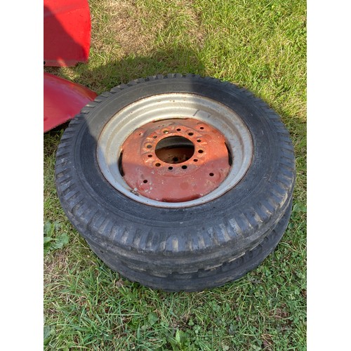 955 - Massey Ferguson wheels and tyres 600x16