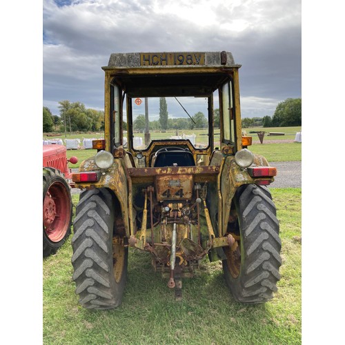 839 - Massey Ferguson 20B industrial tractor. Runs & drives. Fitted with power steering, PUH, front end lo... 