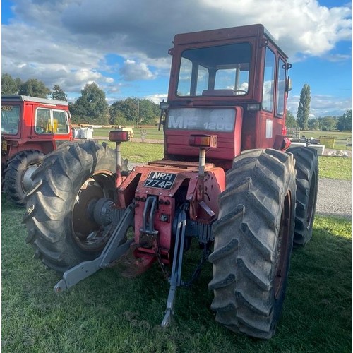 830 - Massey Ferguson 1200 Articulated tractor, 1976. Starts, runs and drives. V8 Engine. Showing 5763 hou... 