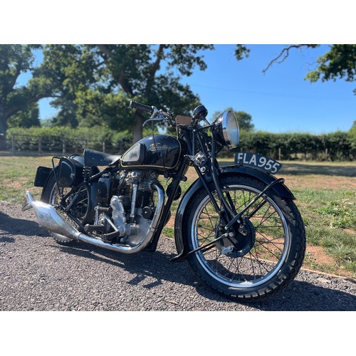 907 - Velocette KSS motorcycle. 1939. 
Frame no. 4747. 
On girder forks. Out of a private collection. Will... 