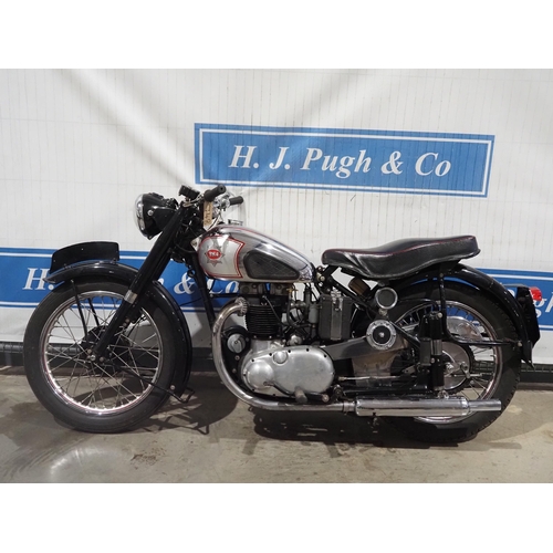 916 - BSA ZA7 Star Twin motorcycle. 1950. 500cc 
Rare metal badge model. MOT until 21/3/23. Desirable mode... 