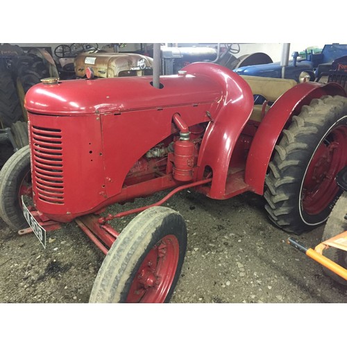 1816 - David Brown cropmaster tractor