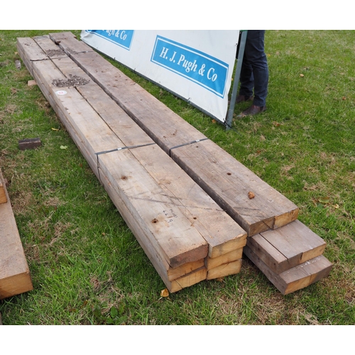 1330 - Reclaimed timbers average 4.4m -9