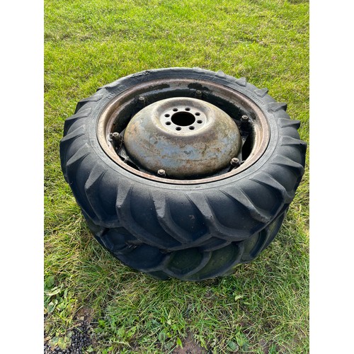 1822 - Massey Ferguson 35/135 rear wheels & tyres